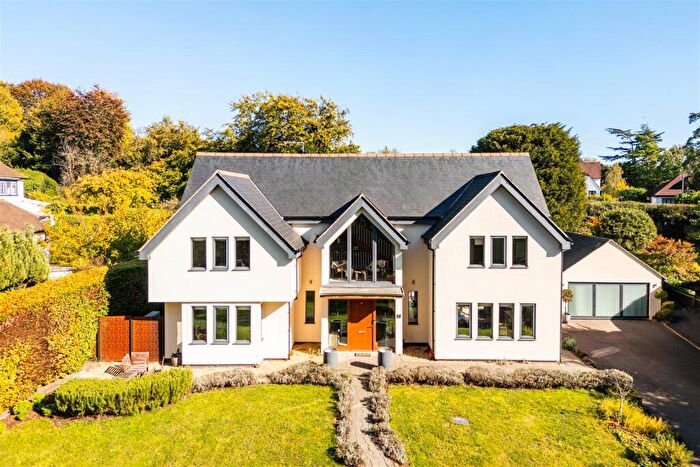 6 Bedroom Detached House To Rent In Gatton Road, Reigate, RH2