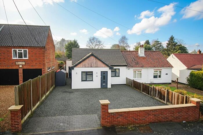 3 Bedroom Semi-Detached Bungalow For Sale In Kabin Road, New Costessey, Norwich, NR5