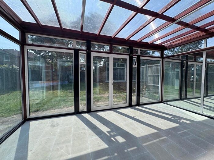 4 Bedroom Detached House To Rent In Stag Lane, Edgware, HA8