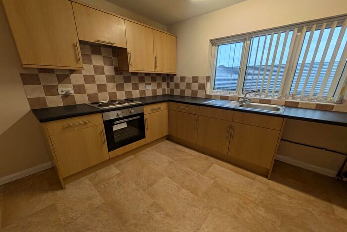 2 Bedroom Apartment To Rent In Villa Street, Beeston, NG9