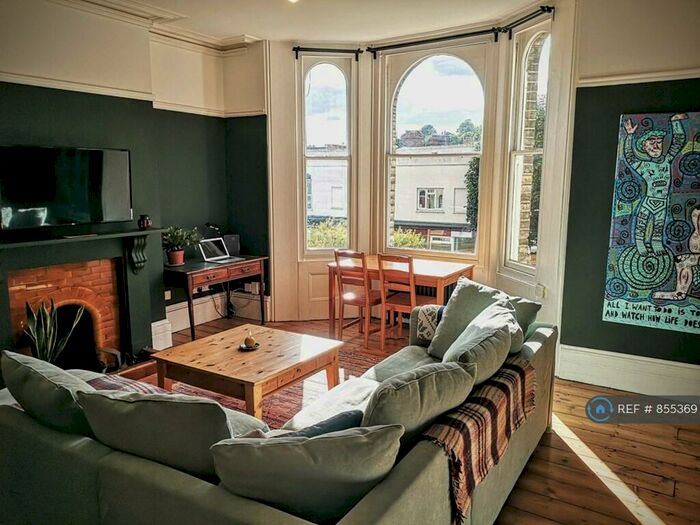 2 Bedroom Maisonette To Rent In Gladstone Terrace, Brighton, BN2