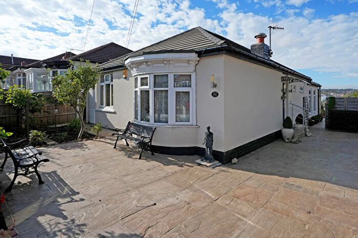 3 Bedroom Detached Bungalow For Sale In Kennedy Road, Woodseats, S8
