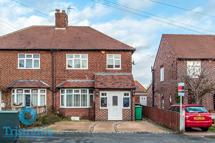 3 Bedroom Semi Detached House To Rent In Pembury Road, Wollaton, NG8