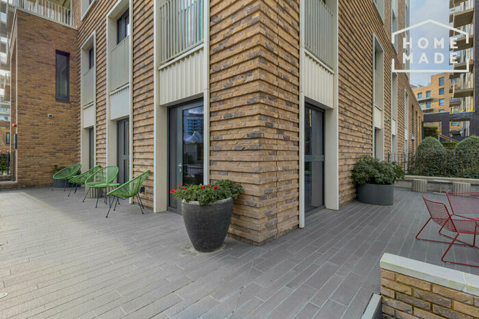 2 Bedroom Apartment To Rent In Clay, Dakota & Montana, Wembley, HA9