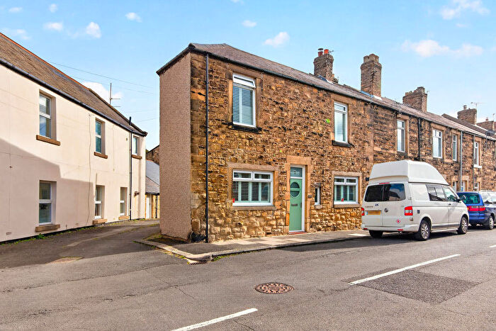 3 Bedroom Property For Sale In Dovecote Street, Amble, NE65