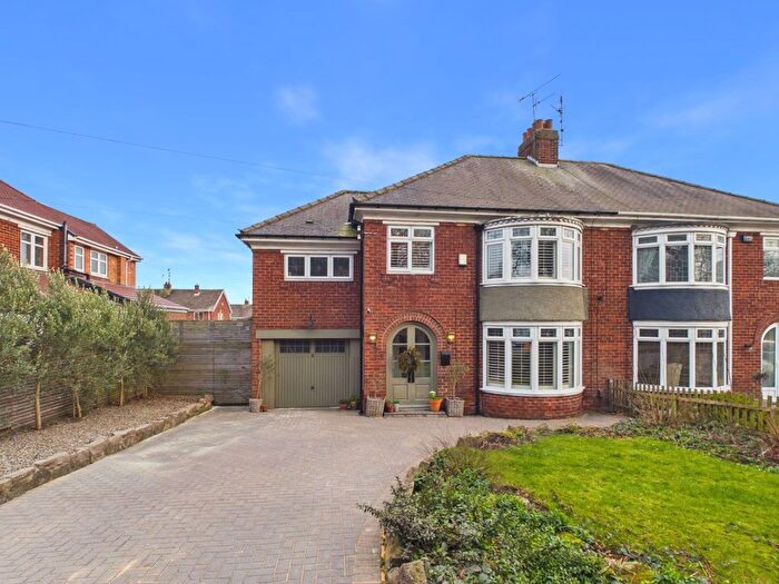 4 Bedroom Semi Detached House For Sale In Parkside South, East Herrington, Sunderland, SR3