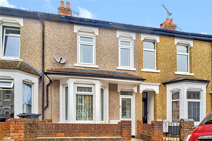 2 Bedroom Terraced House For Sale In Pembroke Street, Old Town, Swindon, Wiltshire, SN1
