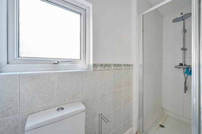 Studio For Sale In April Court, Northwood Road, Thornton Heath, , Thornton Heath, CR7