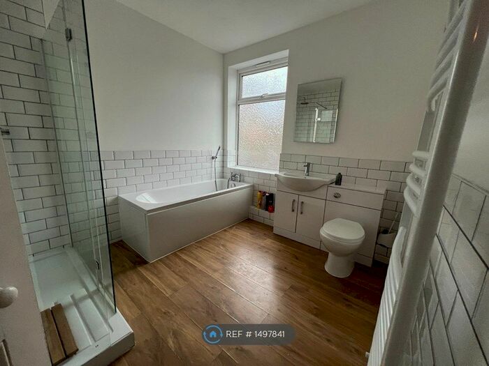 4 Bedroom Terraced House To Rent In Florence Street, Newcastle-Under-Lyme, ST5