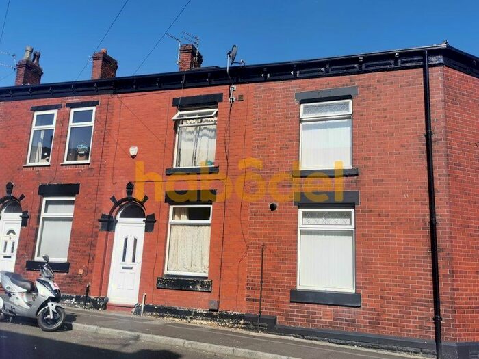 3 Bedroom Terraced House To Rent In Elizabeth Street, Ashton-Under-Lyne, OL6