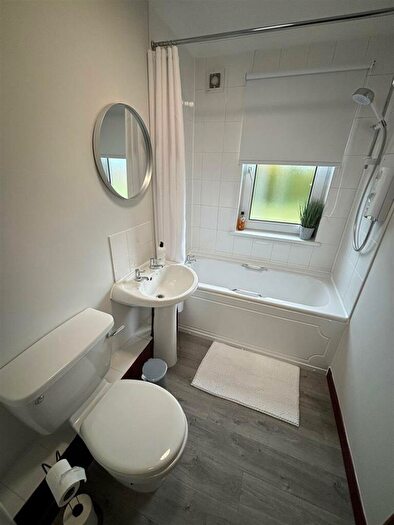 1 Bedroom Flat To Rent In Merry Street, Motherwell, ML1