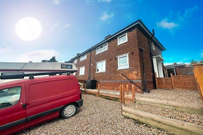 2 Bedroom Property To Rent In Rainbow Avenue, Sheffield, S12