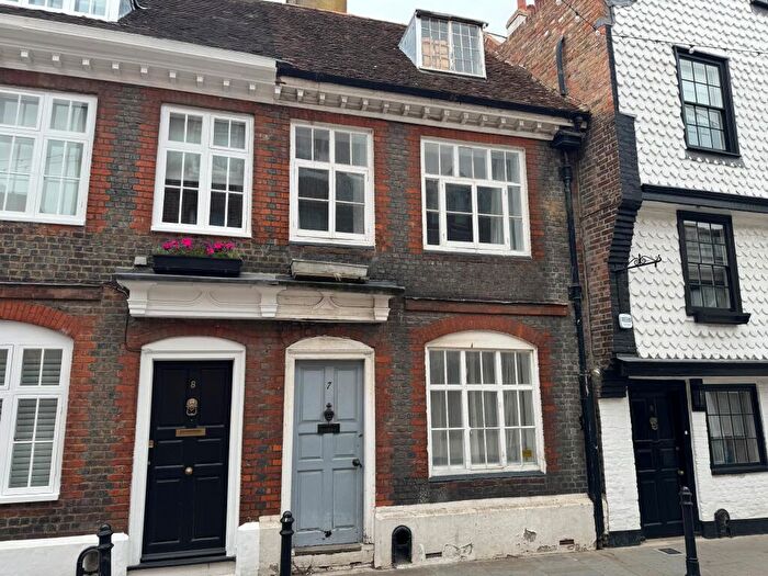 3 Bedroom House To Rent In Best Lane, Canterbury, CT1