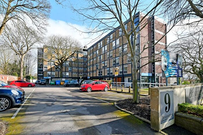 Studio To Rent In , Broomgrove Apartments, Broomhill, S10