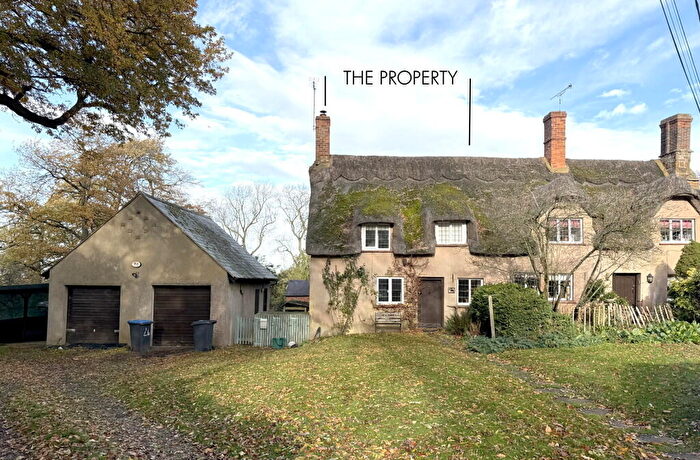 2 Bedroom Cottage To Rent In Wormleighton, CV47