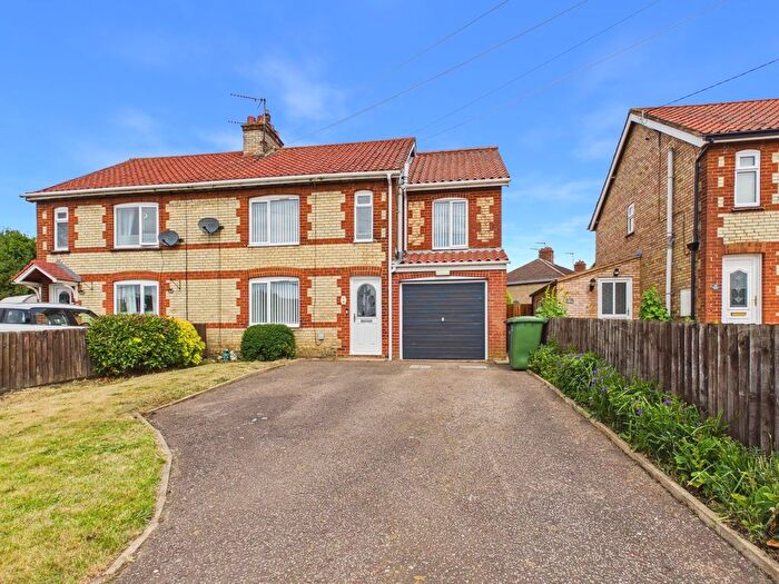 5 Bedroom Semi-Detached House To Rent In Paradise Road, Downham Market, PE38