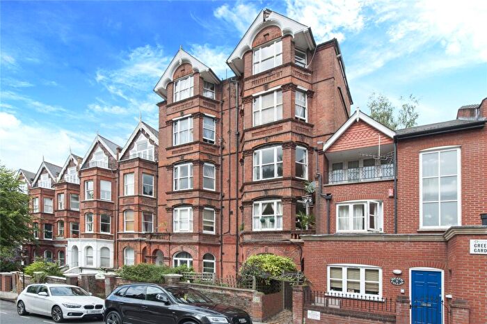1 Bedroom Flat For Sale In Greencroft Gardens, South Hampstead, NW6
