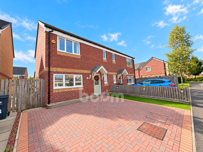 3 Bedroom Semi Detached House For Sale In Barmore Crescent, Bishopton, PA7