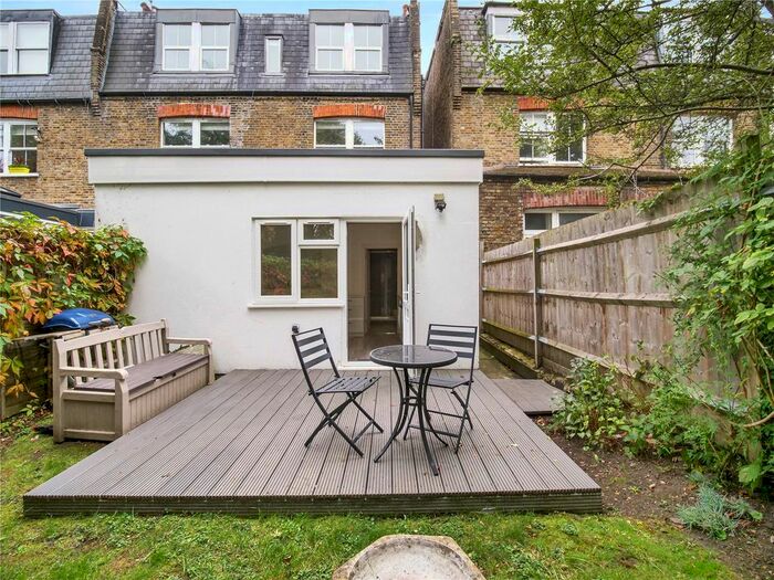 Studio To Rent In Aberdare Gardens, London, NW6