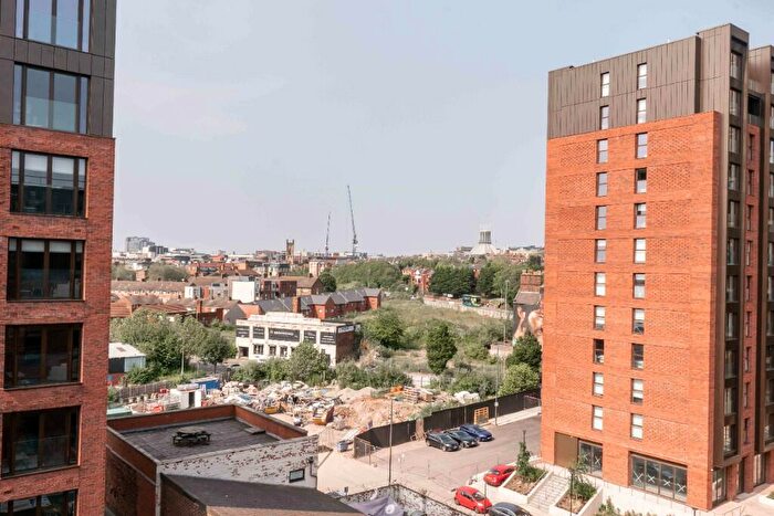 2 Bedroom Apartment To Rent In Parliament Square Crump St, Liverpool, Merseyside, L1