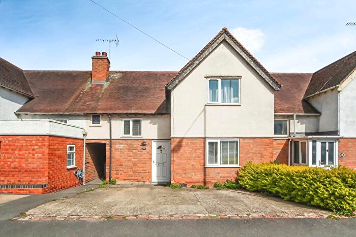 3 Bedroom Terraced House For Sale In Greville Road, Warwick, CV34