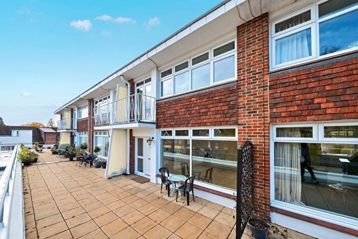 3 Bedroom Maisonette To Rent In Church Green Row, Church Green, Harpenden, AL5