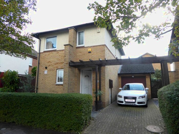 3 Bedroom Detached House To Rent In Pickering Drive, Milton Keynes, MK4