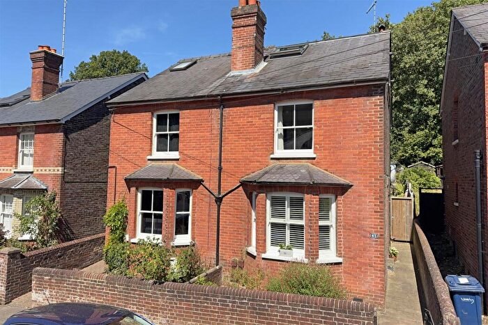 3 Bedroom House For Sale In Town End Street, Godalming, GU7
