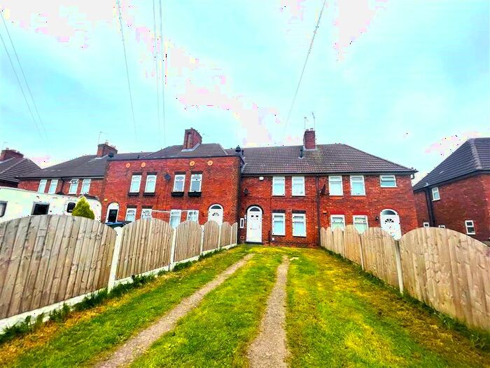 3 Bedroom Terraced House To Rent In Bassett Road, Wednesbury, WS10
