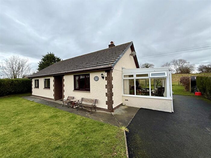 3 Bedroom Detached Bungalow For Sale In Bwlchllan, Lampeter, SA48