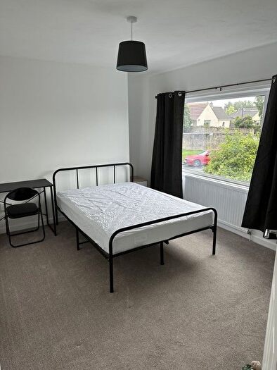 4 Bedroom Semi-Detached House To Rent In North Road, Bristol, BS34