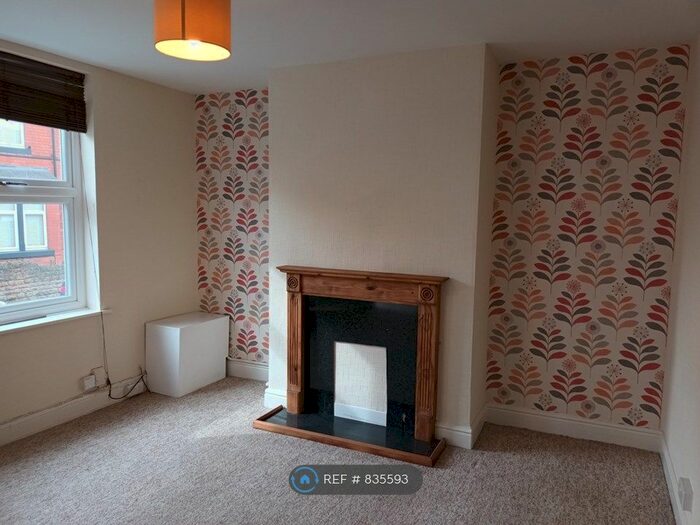 2 Bedroom Terraced House To Rent In Bancroft Street, Nottingham, NG6