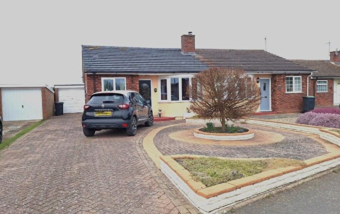 2 Bedroom Semi-Detached Bungalow For Sale In Maple Road, IP14
