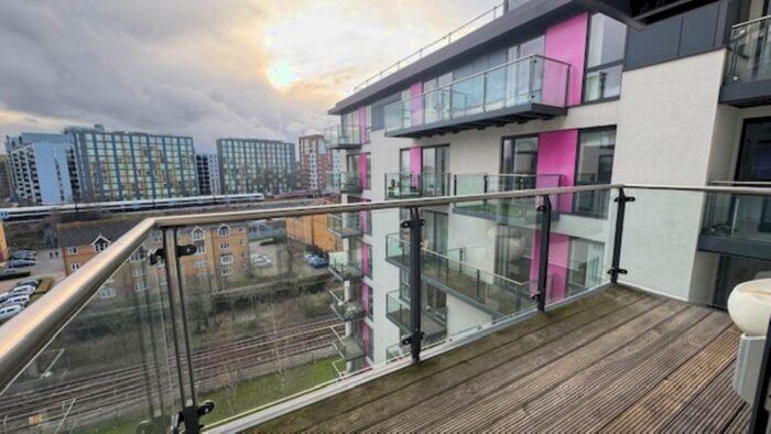 2 Bedroom Flat To Rent In Conington Road, Lewisham, SE13