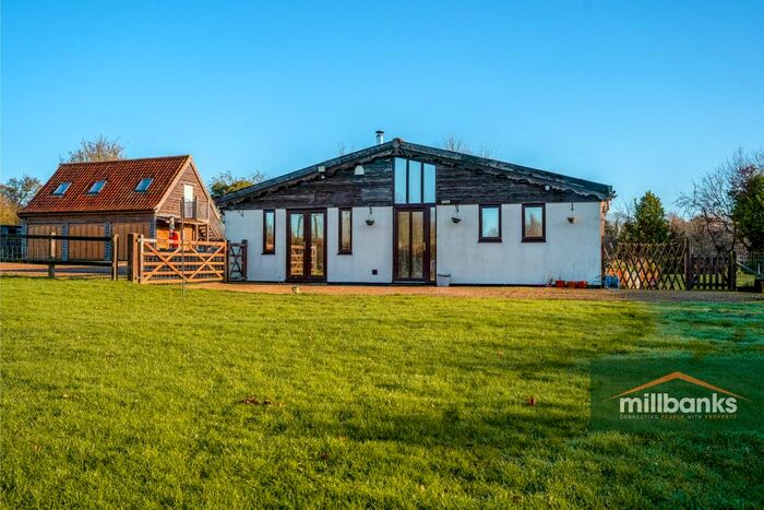 5 Bedroom Bungalow For Sale In Fen Road, Carleton Rode, Norwich, NR16