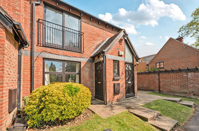 1 Bedroom Apartment For Sale In Green Ridges, Headington, Oxford, OX3