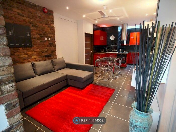 2 Bedroom Flat To Rent In West Green Road, London, N15