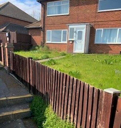 2 Bedroom Flat To Rent In Brabner Close, Folkestone, Kent, CT19