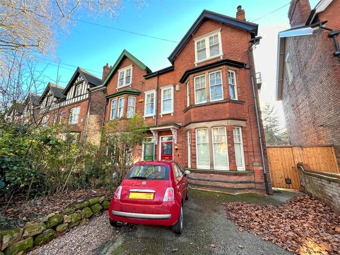 2 Bedroom Flat To Rent In Tavistock Drive, Mapperley Park, Nottingham, NG3