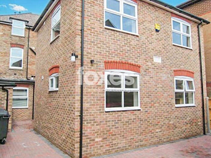 1 Bedroom Flat To Rent In Flat, Christchurch Road, BH7