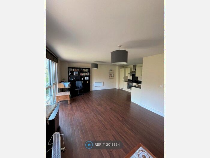 1 Bedroom Flat To Rent In Sandling Park, Maidstone, ME14