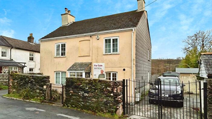 3 Bedroom Detached House For Sale In Bedford Road, Yelverton, PL20