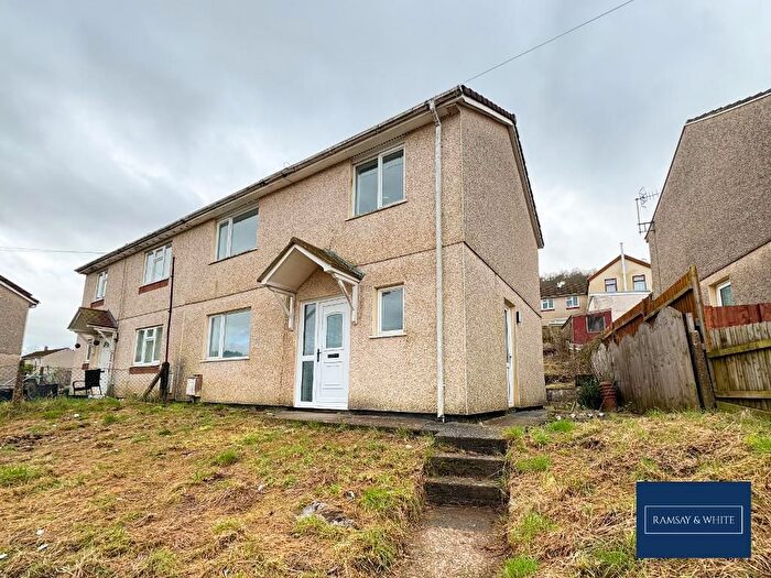 3 Bedroom Semi-Detached House To Rent In Bryntirion, Abercynon, Mountain Ash, CF45