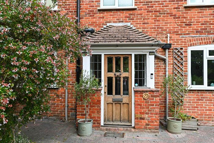 4 Bedroom Detached House For Sale In St Stephens Hill, Canterbury, CT2