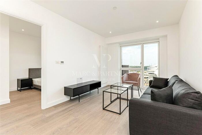 1 Bedroom Apartment To Rent In Botanist House, Seagull Lane, London, E16
