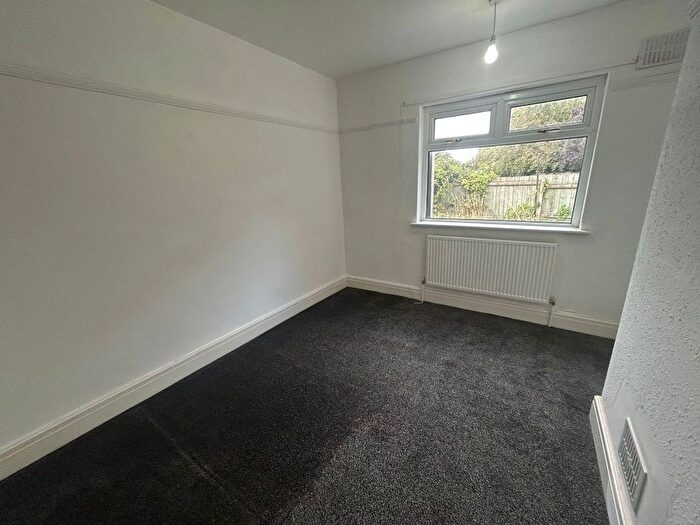 1 Bedroom Flat To Rent In Chamberlain Road, Hull, HU8