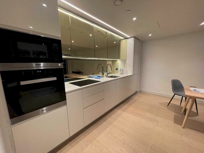 1 Bedroom Flat To Rent In Lincoln Apartments, White City, W12