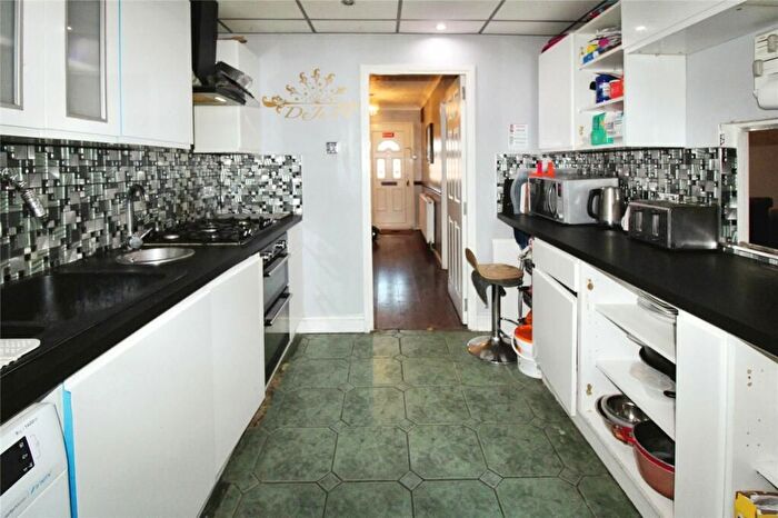 3 Bedroom Terraced House To Rent In Badlow Close, Erith, DA8