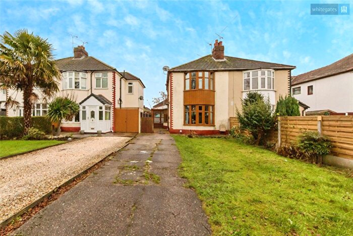 3 Bedroom Semi Detached House For Sale In Valley Road, Wistaston, Crewe, Cheshire, CW2