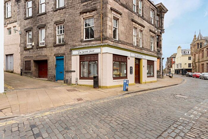 2 Bedroom Flat For Sale In C Abbot Street, Dunfermline, KY12